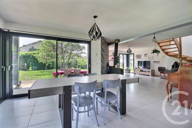 Maison à vendre - 7 pièces - 175 m2 - Cervens - 74 - RHONE-ALPES