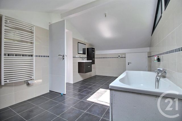 Maison à vendre - 7 pièces - 175 m2 - Cervens - 74 - RHONE-ALPES