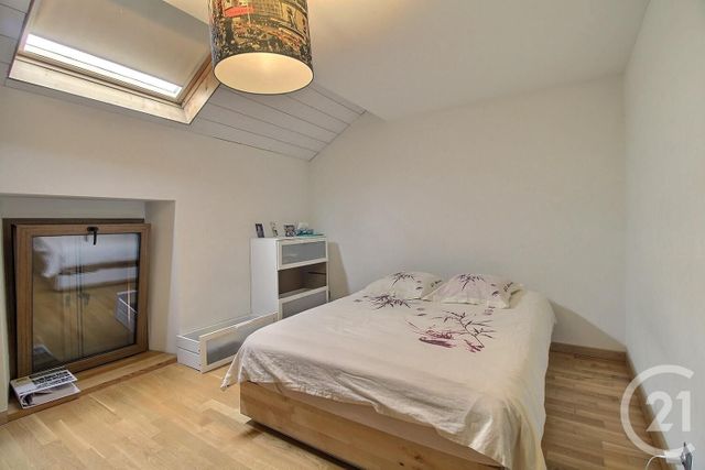 Maison à vendre - 8 pièces - 215,90 m2 - Bons En Chablais - 74 - RHONE-ALPES