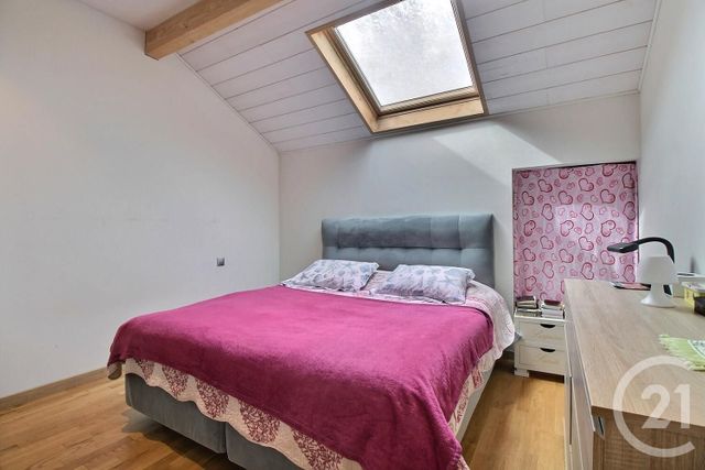 Maison à vendre - 8 pièces - 215,90 m2 - Bons En Chablais - 74 - RHONE-ALPES