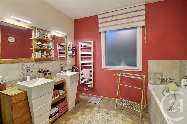 Maison à vendre - 4 pièces - 142 m2 - Sciez - 74 - RHONE-ALPES