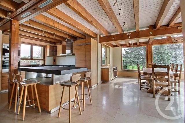 Afficher la photo en grand Maison à vendre - 9 pièces - 240 m2 - Veigy Foncenex - 74 - RHONE-ALPES