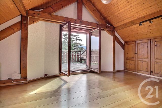 Afficher la photo en grand Maison à vendre - 9 pièces - 240 m2 - Veigy Foncenex - 74 - RHONE-ALPES