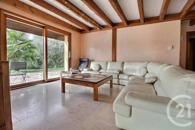 Afficher la photo en grand Maison à vendre - 9 pièces - 240 m2 - Veigy Foncenex - 74 - RHONE-ALPES