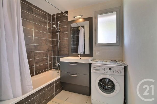 Appartement F4 à vendre - 4 pièces - 90,63 m2 - Chens Sur Leman - 74 - RHONE-ALPES