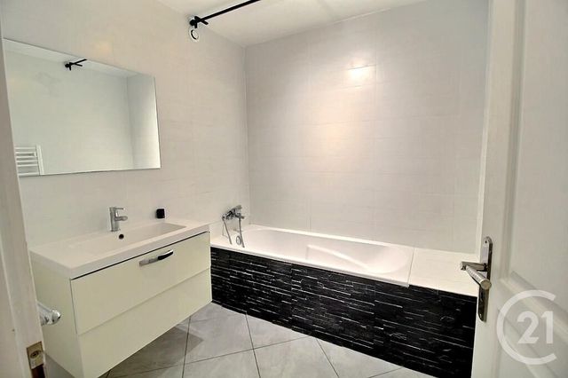 Maison à vendre - 3 pièces - 80,86 m2 - Sciez - 74 - RHONE-ALPES