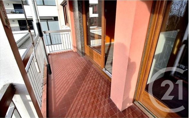 Appartement T3 à vendre - 3 pièces - 76,79 m2 - Thonon Les Bains - 74 - RHONE-ALPES