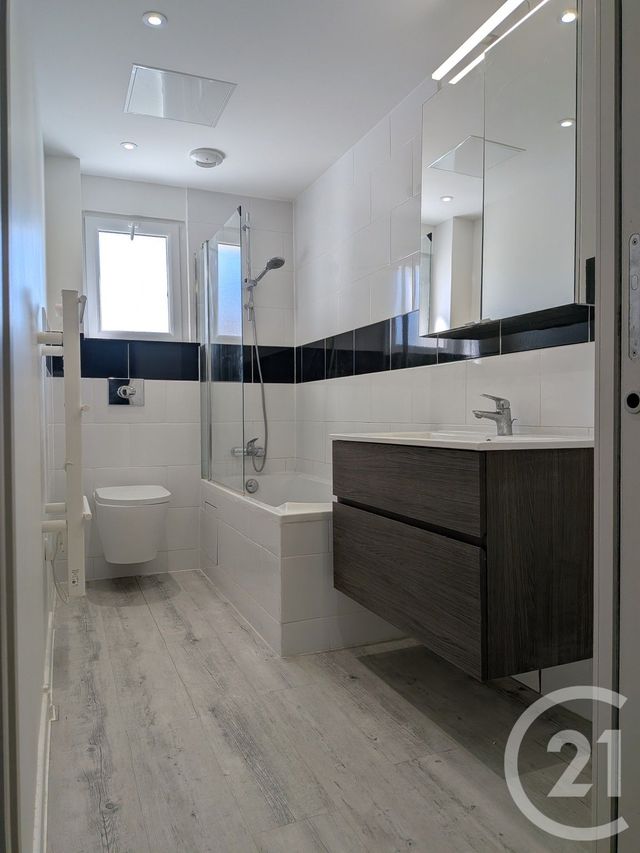 Appartement T5 &agrave; vendre - 5 pi&egrave;ces - 77,43 m2 - Sciez - 74 - RHONE-ALPES